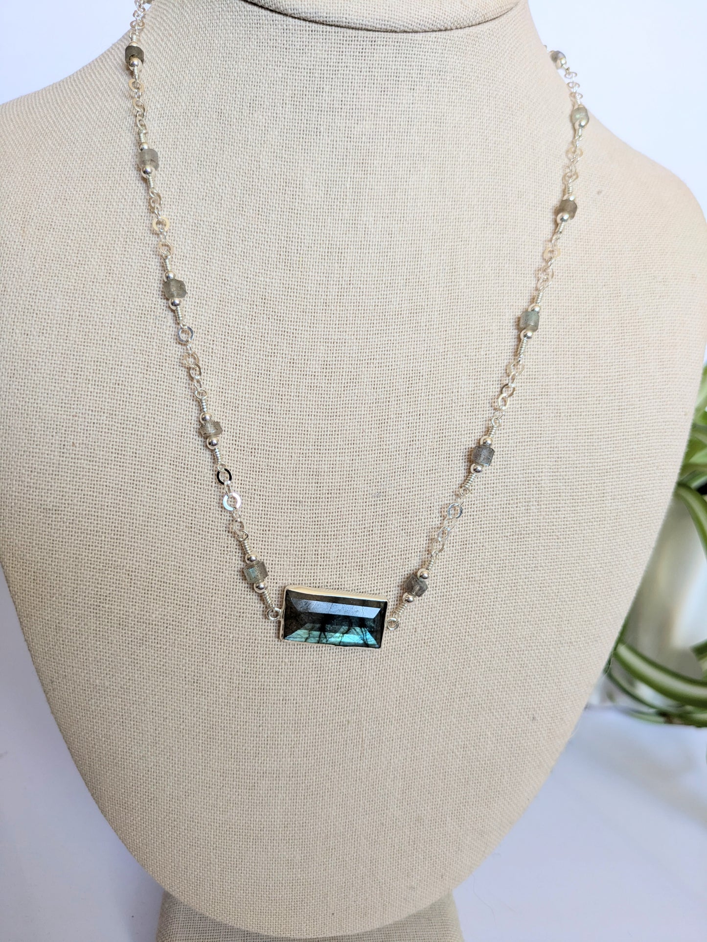 Labradorite and Sterling Silver Necklace with Faceted Focal