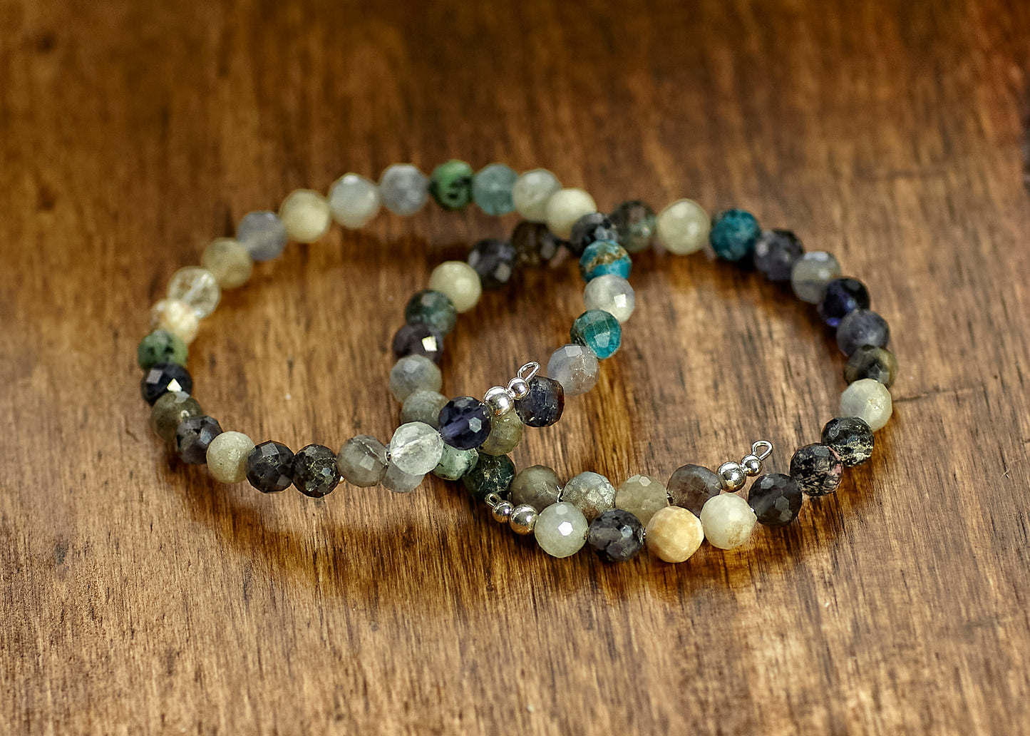 Mixed Gemstone No-clasp Bracelet