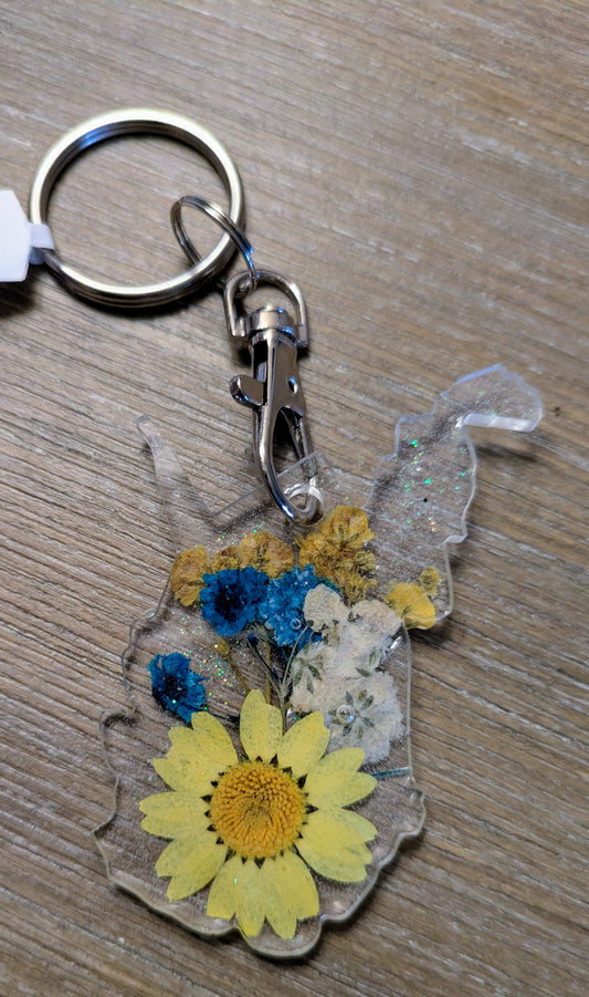 West Virginia Floral Keychain -  Yellow Daisy