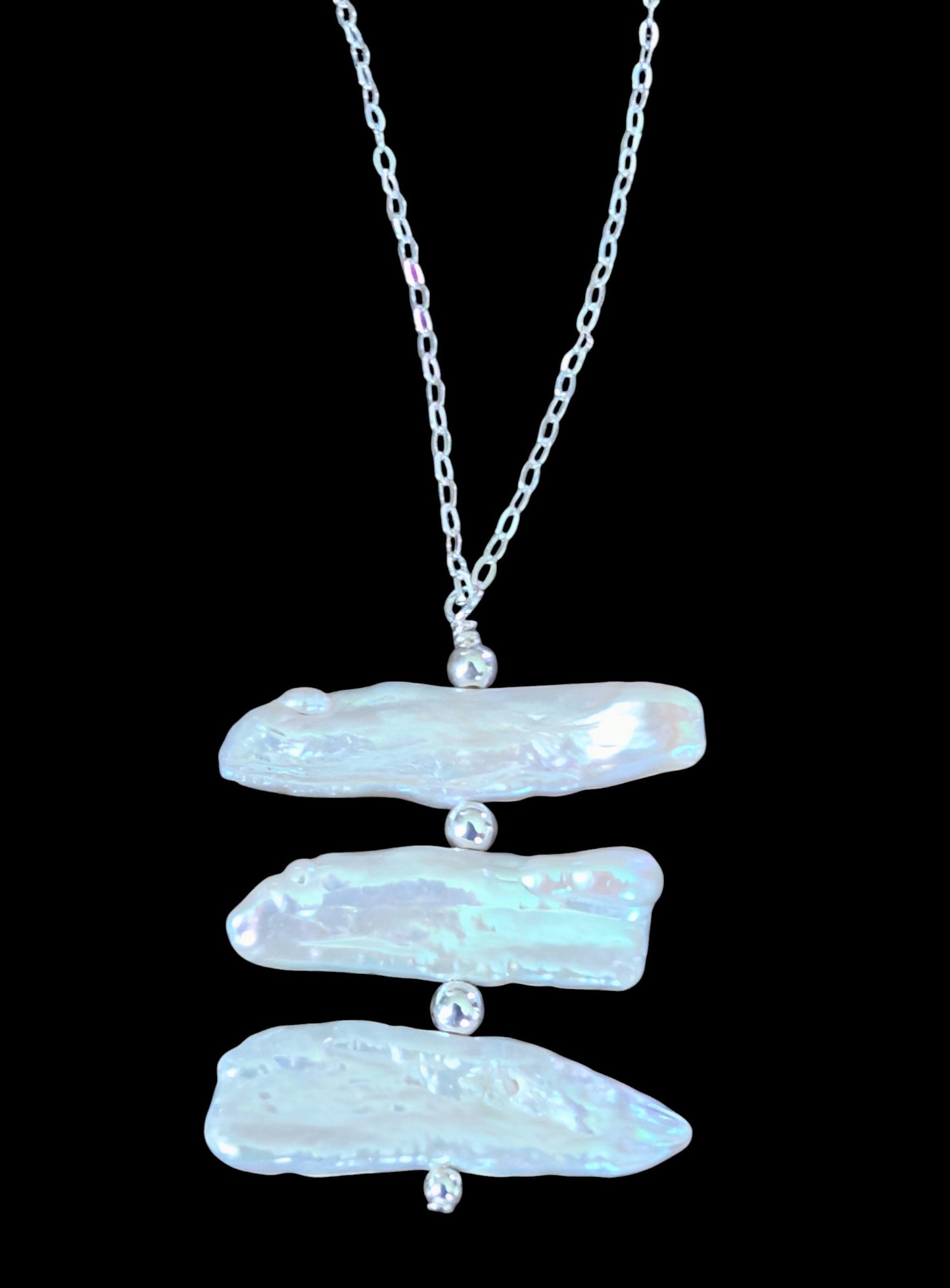 Edgy Pearl Necklace